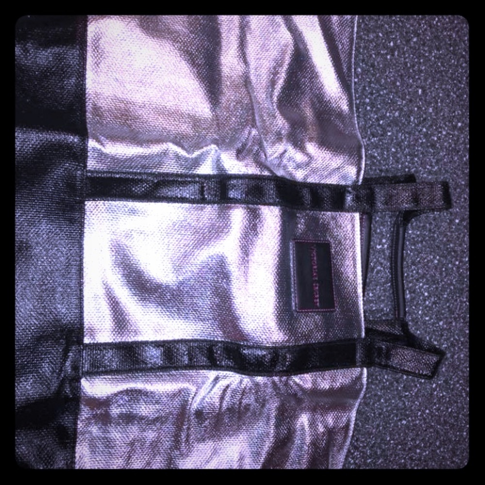NWT VS XL Metallic Silver and Black Tote